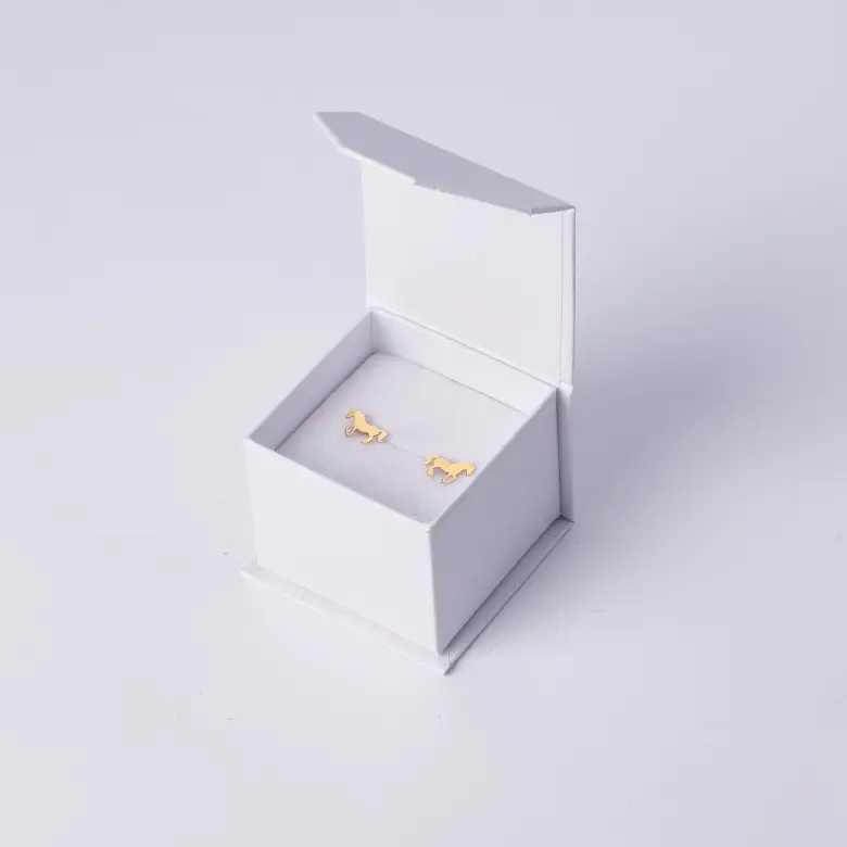 Kolczyki złote na sztyfcie koniki Kolczyki złote na sztyfcie koniki